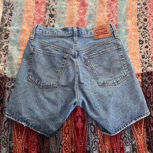 Women’s Levi’s Blue Jean Demin Shorts Size 26